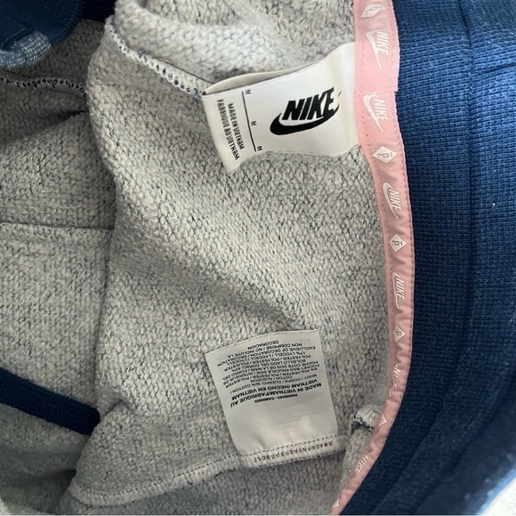 NIKE x PIGALLE sz M Blue Sweatshorts Basketball Shorts Nikelab Fleece 872896 - Picture 5 of 10